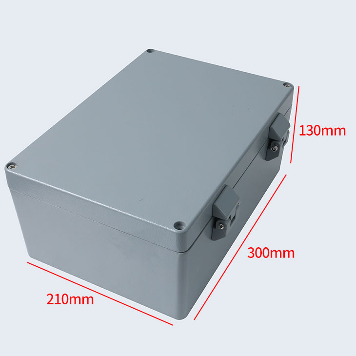Come costruire un recinto con telaio in alluminio estruso